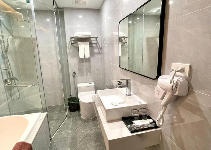 Hotel Central Halong Hotel