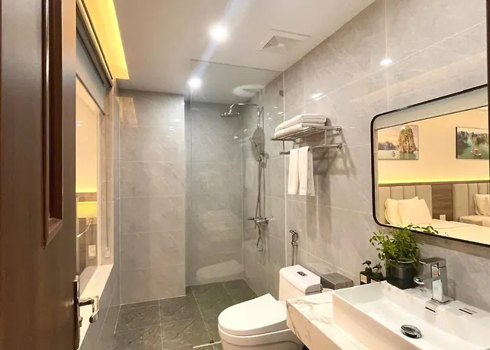 Hotel Central Halong Hotel Hạ Long
