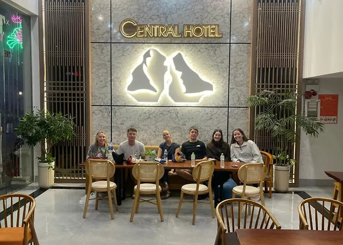 Hotel Central Halong Hotel 3*